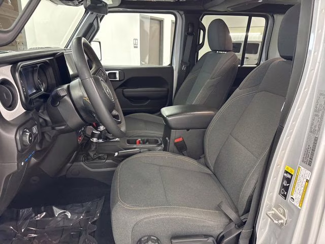 2024 Silver Zynith Clearcoat Jeep Wrangler Willys 4xe 4X4 SUV