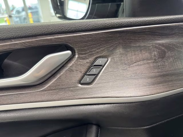 2022 Velvet Red Pearlcoat Jeep Grand Cherokee 4xe 4X4 SUV