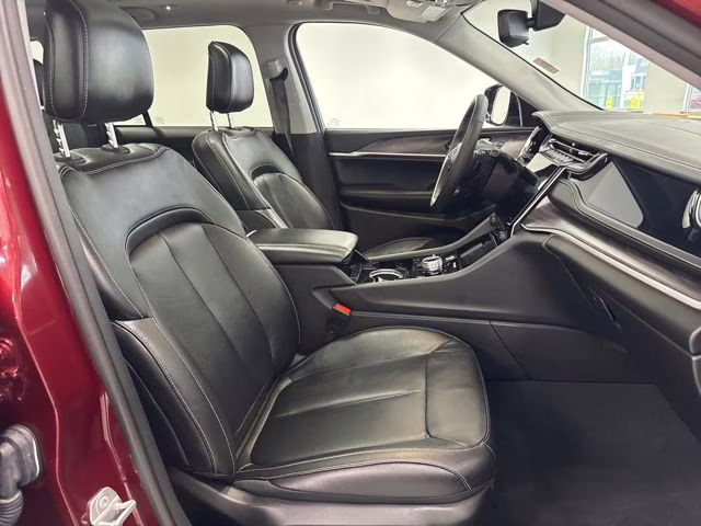 2022 Velvet Red Pearlcoat Jeep Grand Cherokee 4xe 4X4 SUV