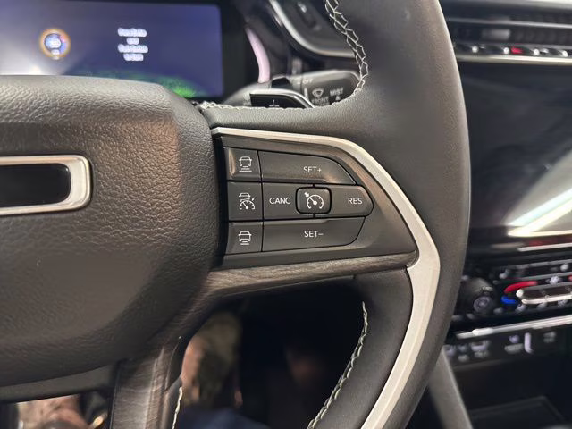 2022 Velvet Red Pearlcoat Jeep Grand Cherokee 4xe 4X4 SUV