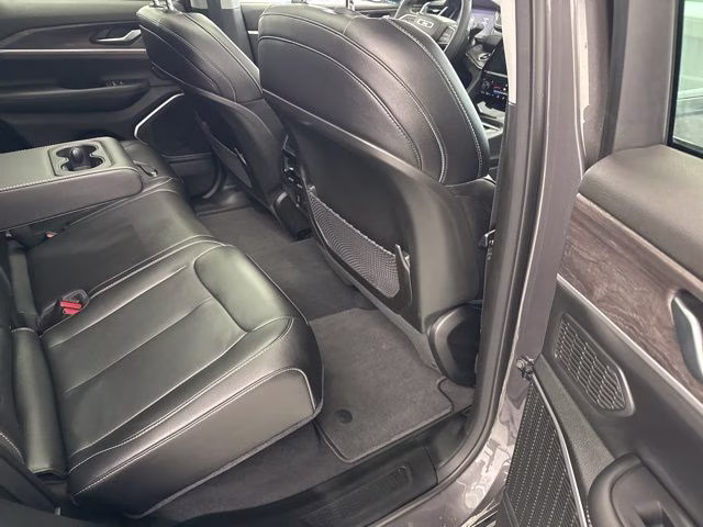 2022 Baltic Gray Metallic Clearcoat Jeep Grand Cherokee 4xe 4X4 SUV