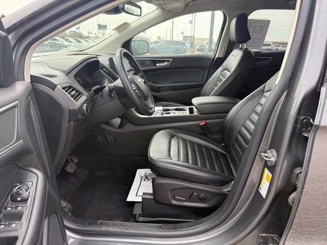 2023 Carbonized Gray Metallic Ford Edge SEL AWD SUV