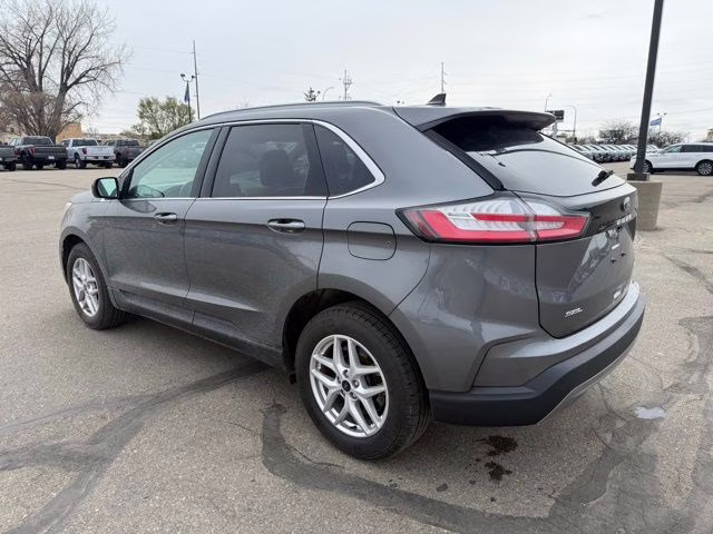 2023 Carbonized Gray Metallic Ford Edge SEL AWD SUV