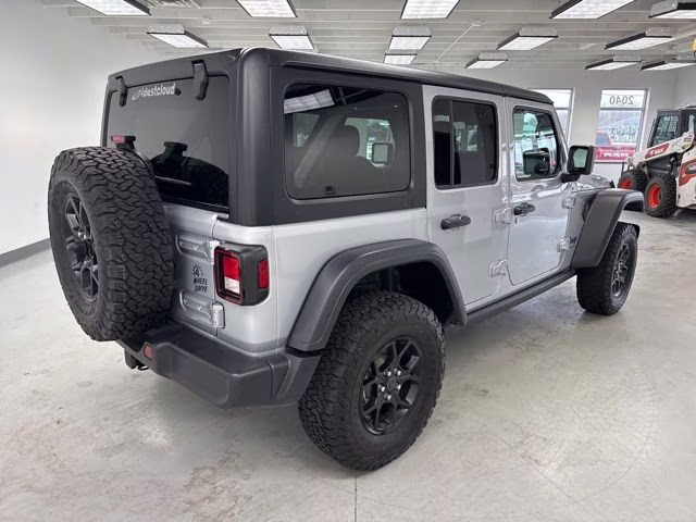 2024 Silver Zynith Clearcoat Jeep Wrangler Willys 4xe 4X4 SUV