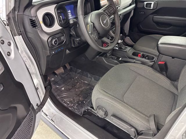 2024 Silver Zynith Clearcoat Jeep Wrangler Willys 4xe 4X4 SUV