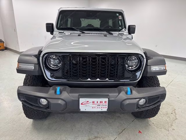 2024 Silver Zynith Clearcoat Jeep Wrangler Willys 4xe 4X4 SUV