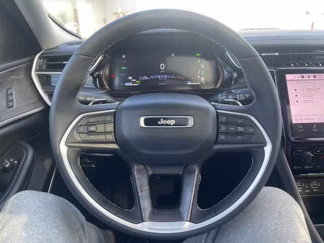 2022 Velvet Red Pearlcoat Jeep Grand Cherokee 4xe 4X4 SUV