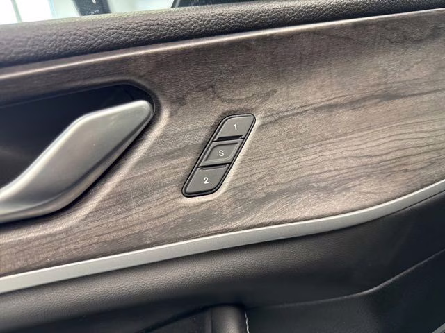 2022 Baltic Gray Metallic Clearcoat Jeep Grand Cherokee 4xe 4X4 SUV