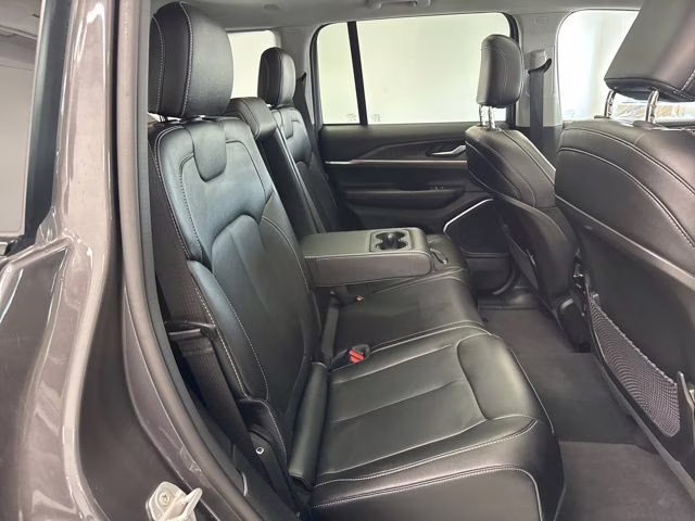 2022 Baltic Gray Metallic Clearcoat Jeep Grand Cherokee 4xe 4X4 SUV