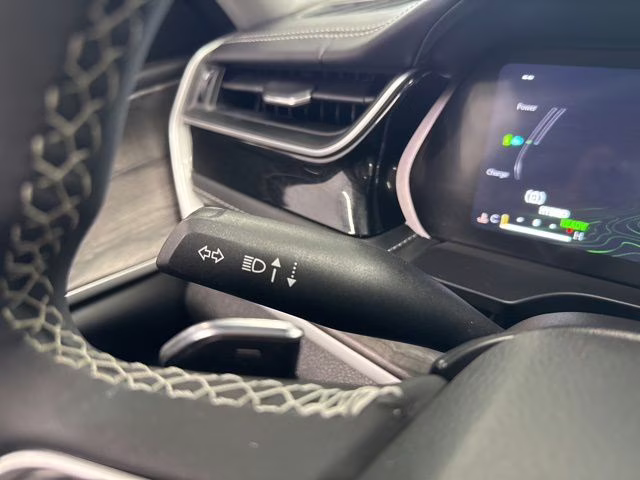 2022 Baltic Gray Metallic Clearcoat Jeep Grand Cherokee 4xe 4X4 SUV