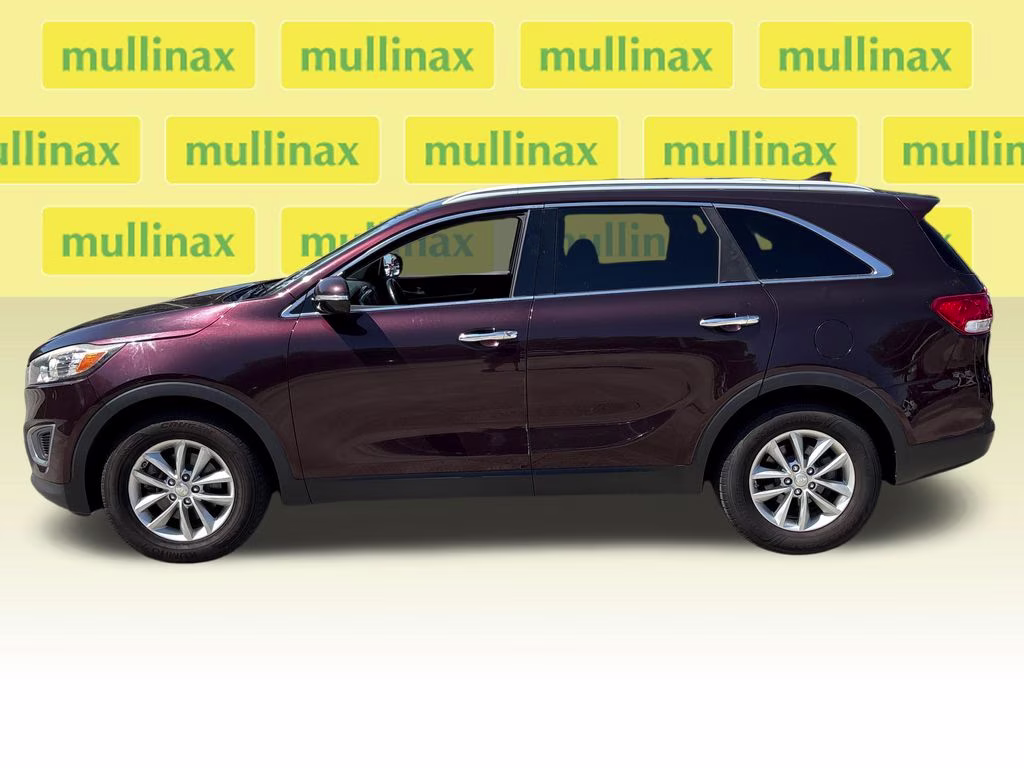 2016 Dark Cherry Kia Sorento LX FWD SUV