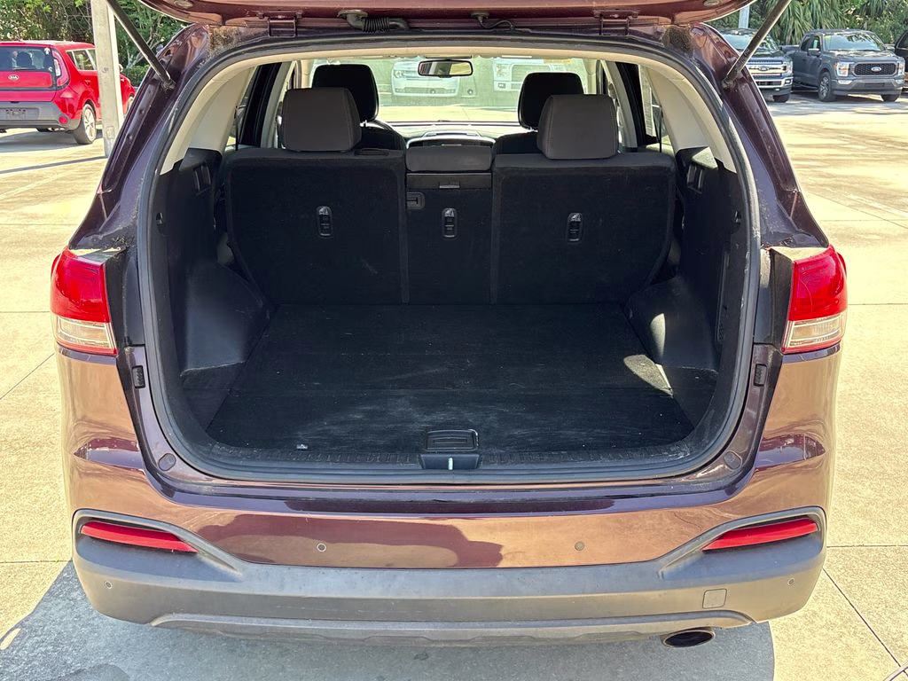 2016 Dark Cherry Kia Sorento LX FWD SUV