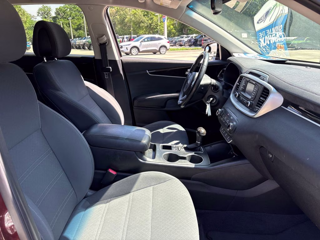 2016 Dark Cherry Kia Sorento LX FWD SUV