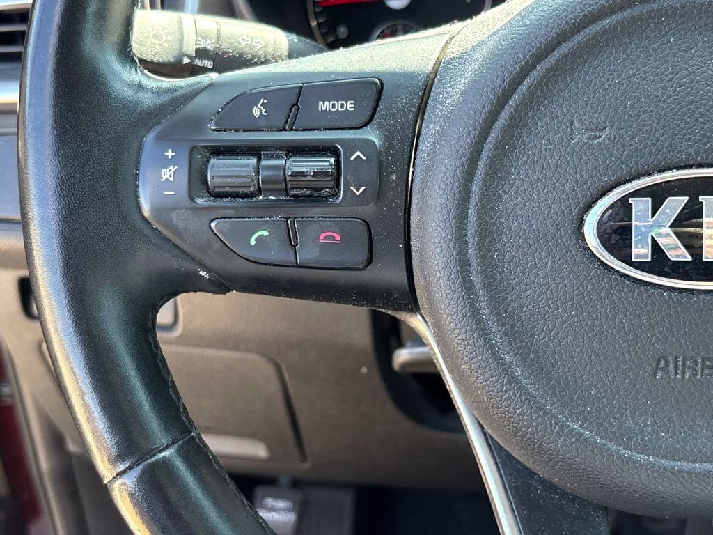 2016 Dark Cherry Kia Sorento LX FWD SUV