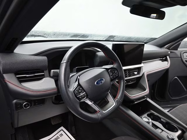 2025 Gray Metallic Ford Explorer ST-Line 4X4 SUV