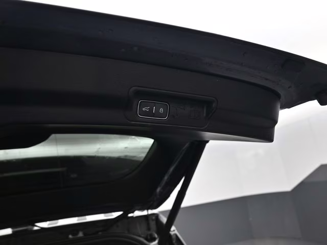 2025 Gray Metallic Ford Explorer ST-Line 4X4 SUV