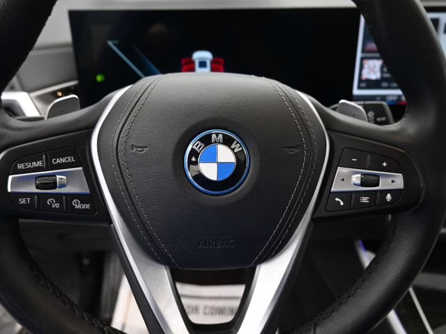 2024 Alpine White BMW X5 xDrive50e AWD SUV
