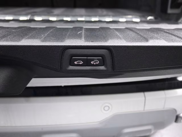 2024 Alpine White BMW X5 xDrive50e AWD SUV