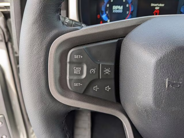 2026 Avalanche Gray Ford Bronco Outer Banks 4X4 SUV