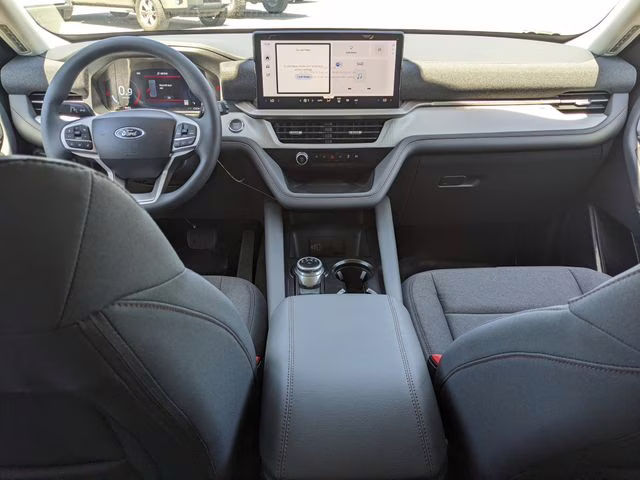 2026 Star White Metallic Tri-Coat Ford Explorer Active RWD SUV