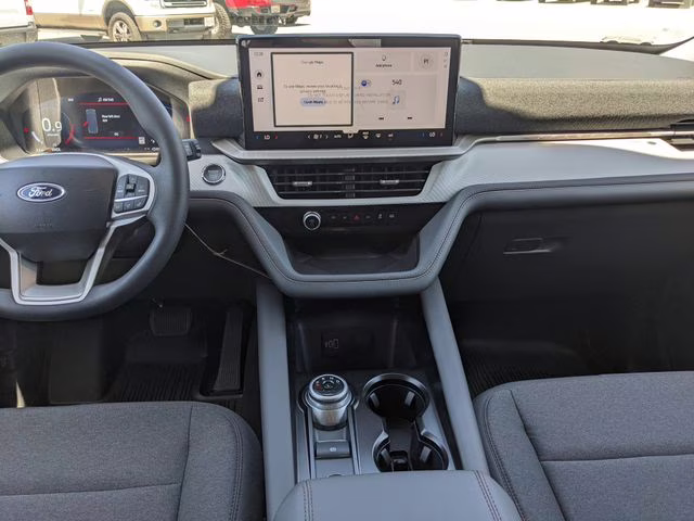 2026 Star White Metallic Tri-Coat Ford Explorer Active RWD SUV