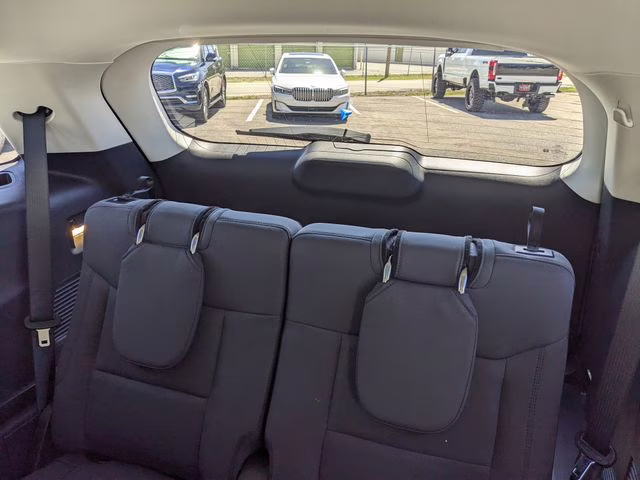 2026 Star White Metallic Tri-Coat Ford Explorer Active RWD SUV