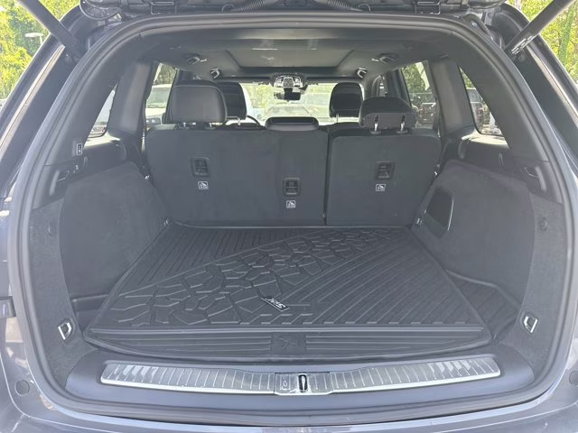 2023 Baltic Gray Metallic Clearcoat Jeep Grand Cherokee 4X4 SUV
