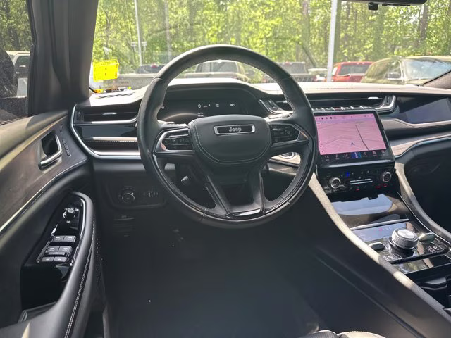 2023 Baltic Gray Metallic Clearcoat Jeep Grand Cherokee 4X4 SUV