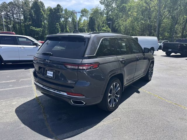 2023 Baltic Gray Metallic Clearcoat Jeep Grand Cherokee 4X4 SUV