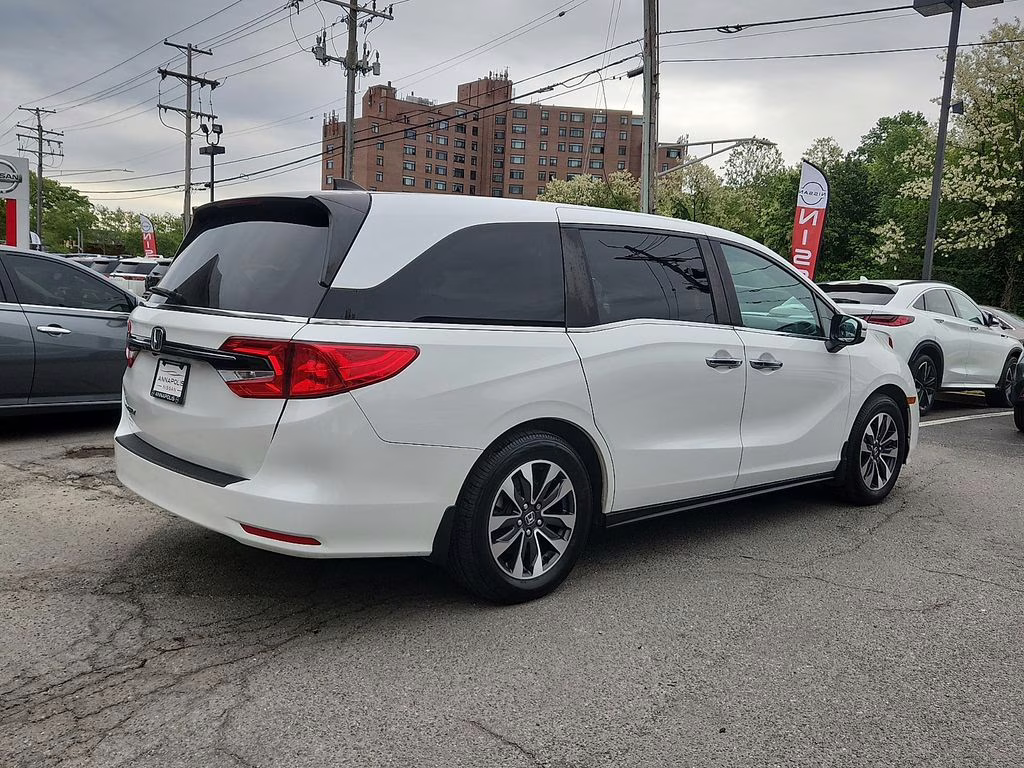 2022 Platinum White Pearl Honda Odyssey EX-L FWD Van