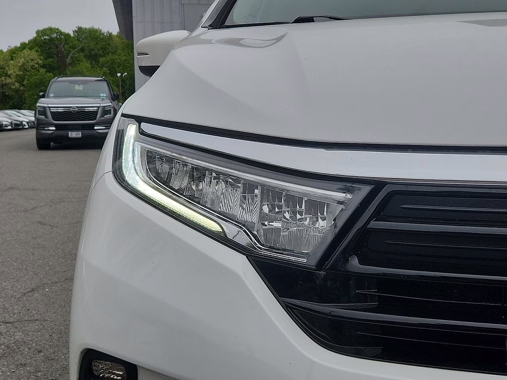 2022 Platinum White Pearl Honda Odyssey EX-L FWD Van