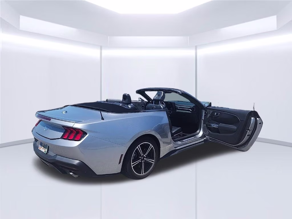 2024 Iconic Silver Metallic Ford Mustang EcoBoost RWD Convertible