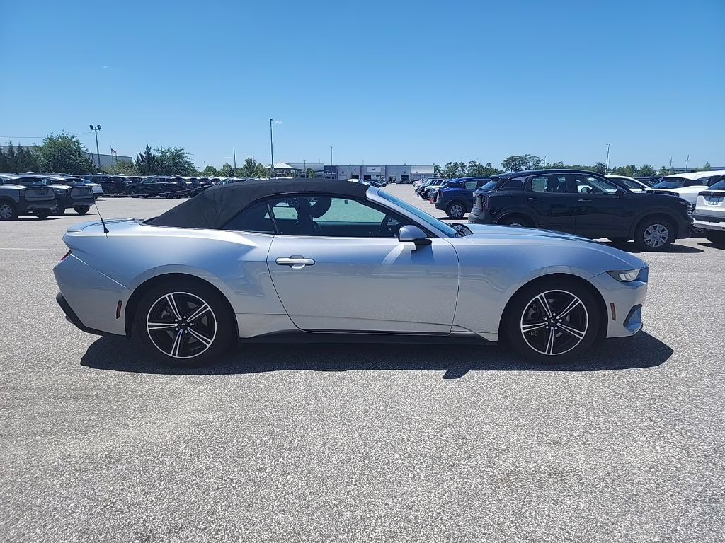 2024 Iconic Silver Metallic Ford Mustang EcoBoost RWD Convertible