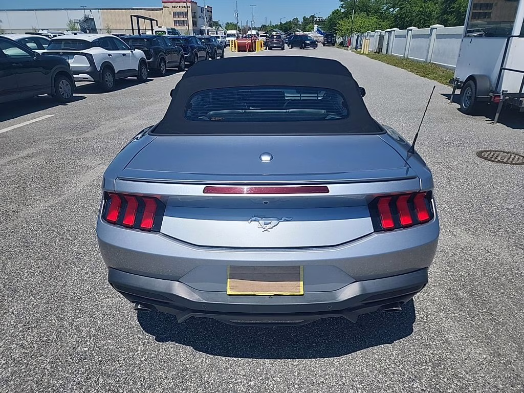 2024 Iconic Silver Metallic Ford Mustang EcoBoost RWD Convertible