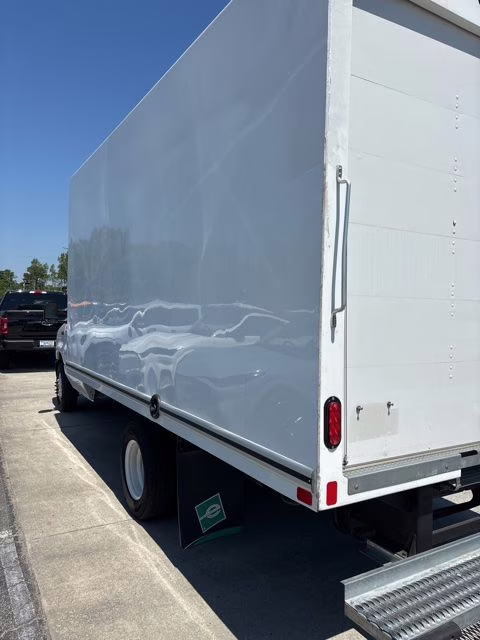 2024 Oxford White Ford E-350SD Base RWD Truck