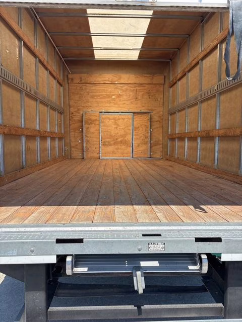 2024 Oxford White Ford E-350SD Base RWD Truck