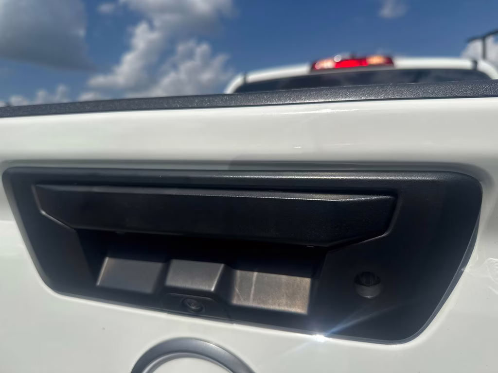 2023 Glacier White Nissan Frontier SV RWD Truck