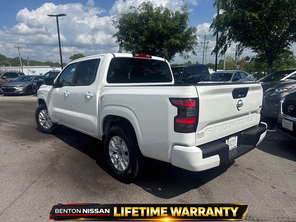 2023 Glacier White Nissan Frontier SV RWD Truck