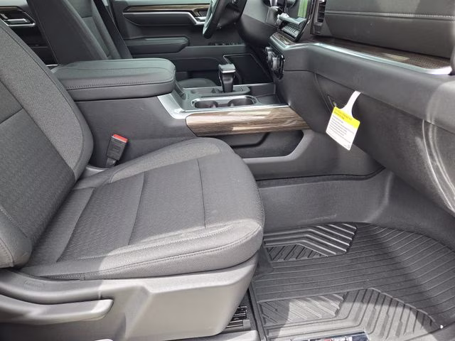 2026 Summit White Chevrolet Silverado 1500 LT 4X4 Truck