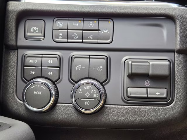 2026 Polar White Tricoat Chevrolet Tahoe Premier 4X4 SUV