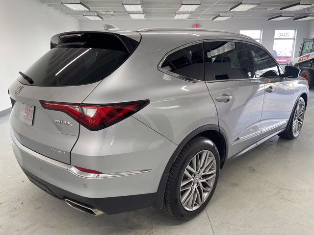 2024 Lunar Silver Metallic Acura MDX Advance AWD SUV