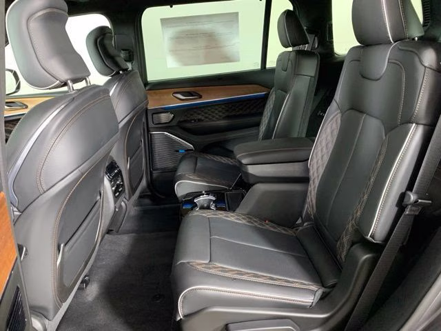 2026 Baltic Gray Metallic Clearcoat Jeep Grand Cherokee L Summit 4X4 SUV