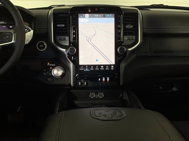 2025 Diamond Black Crystal Pearlcoat Ram 1500 Laramie 4X4 Truck