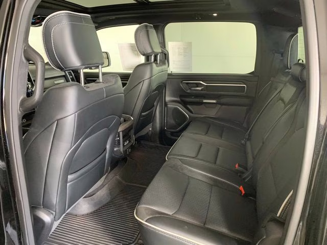 2025 Diamond Black Crystal Pearlcoat Ram 1500 Laramie 4X4 Truck