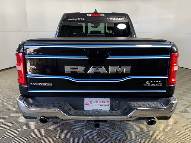 2025 Diamond Black Crystal Pearlcoat Ram 1500 Laramie 4X4 Truck