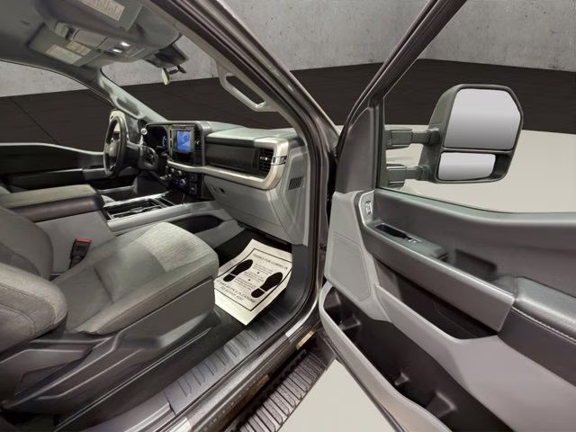 2025 Carbonized Gray Metallic Ford Super Duty F-450 DRW XLT 4X4 Truck