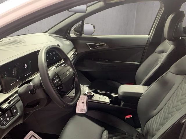 2026 Snow White Pearl Kia Sportage Hybrid X-Line AWD SUV