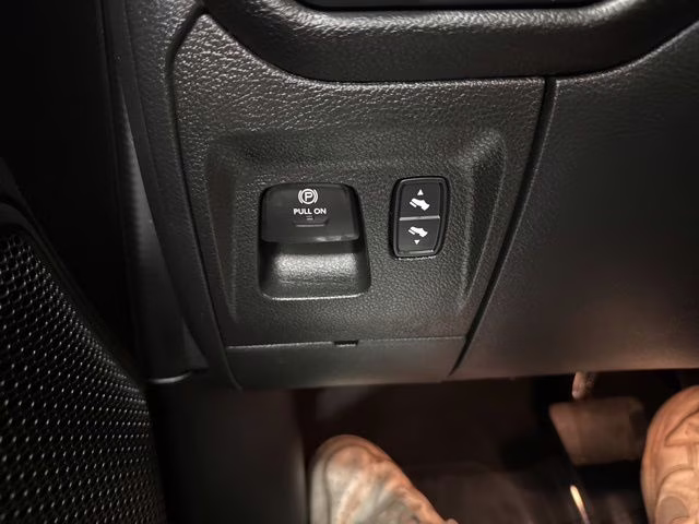 2022 Delmonico Red Pearlcoat Ram 1500 Big Horn 4X4 Truck