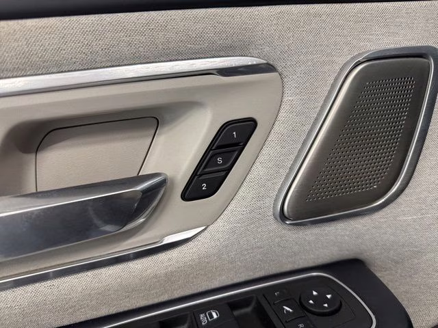 2022 Patriot Blue Pearlcoat Ram 1500 Limited 4X4 Truck