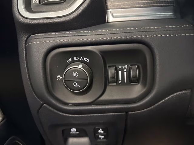 2022 Patriot Blue Pearlcoat Ram 1500 Limited 4X4 Truck